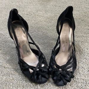 Black White House black market dress shoes
